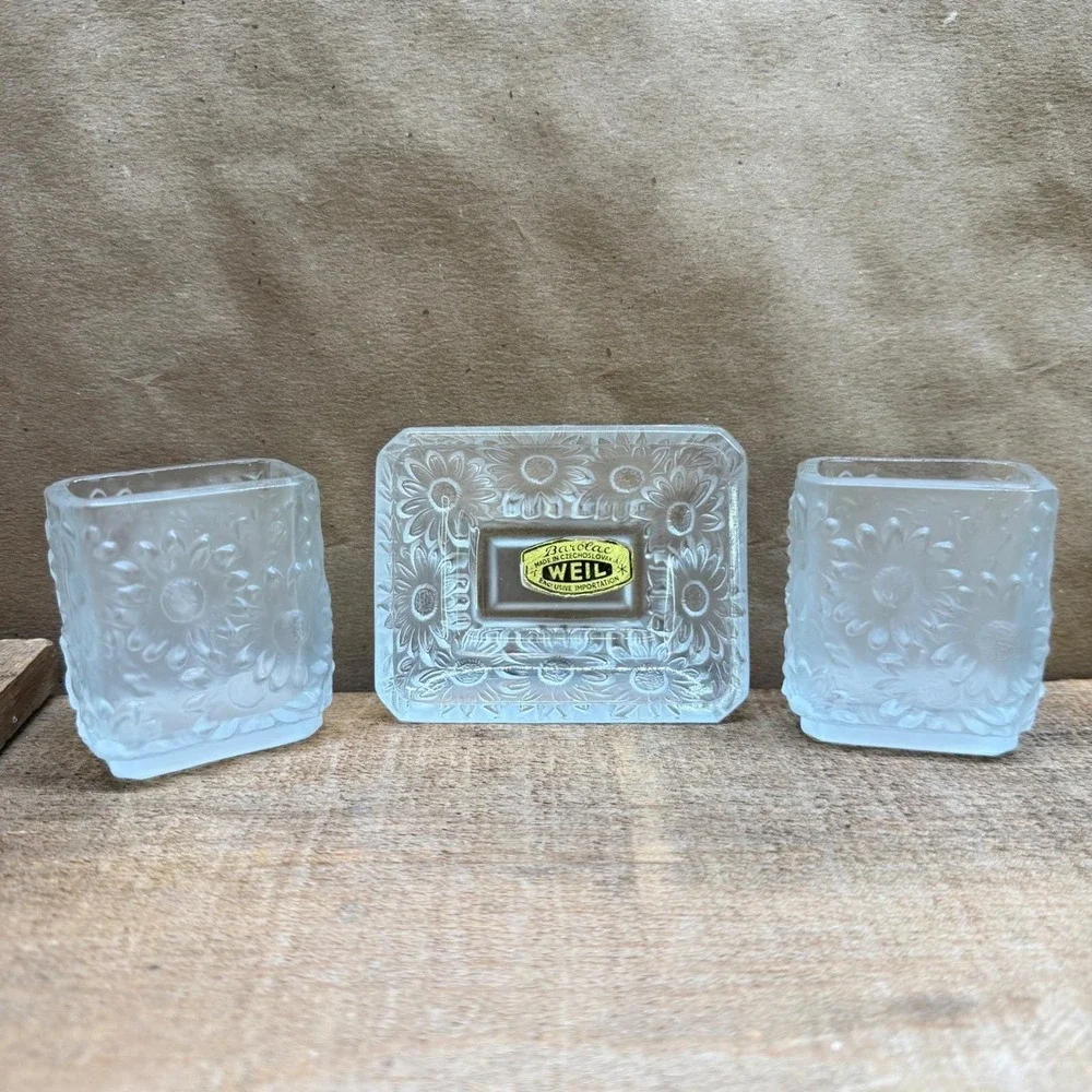Vintage Barolac Weil Czechoslovakia Frosted Glass Sunflower Smoking Vanity Set